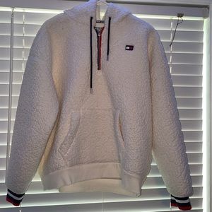 Tommy Hilfiger size M fuzzy zip up